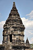 Prambanan - Candi Lara Jonggrang, secondary shrine 